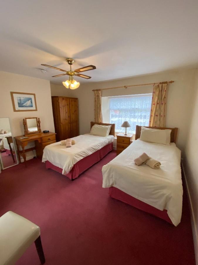 Hotel The Copley Arms à Looe Chambre photo
